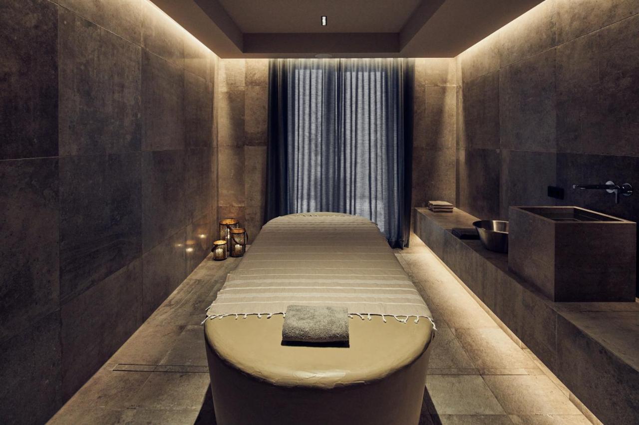 Falkensteiner Hotel Kronplatz - The Leading Hotels Of The World (Adults Only) ริสโคเน ภายนอก รูปภาพ Spa treatment room