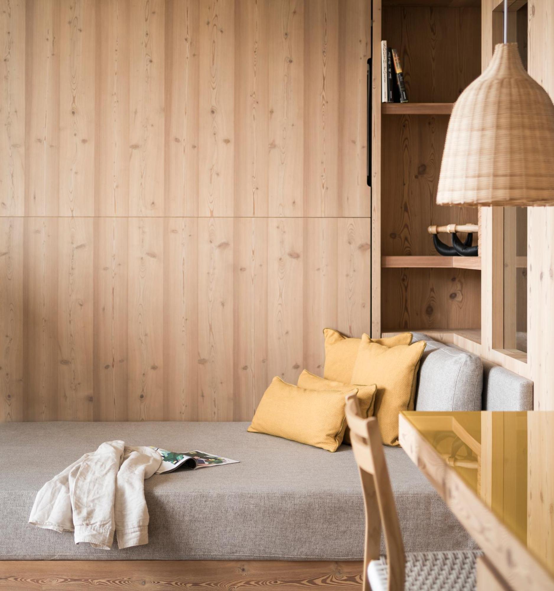 Falkensteiner Hotel Kronplatz - The Leading Hotels Of The World (Adults Only) ริสโคเน ห้อง รูปภาพ A wall panel made of wood